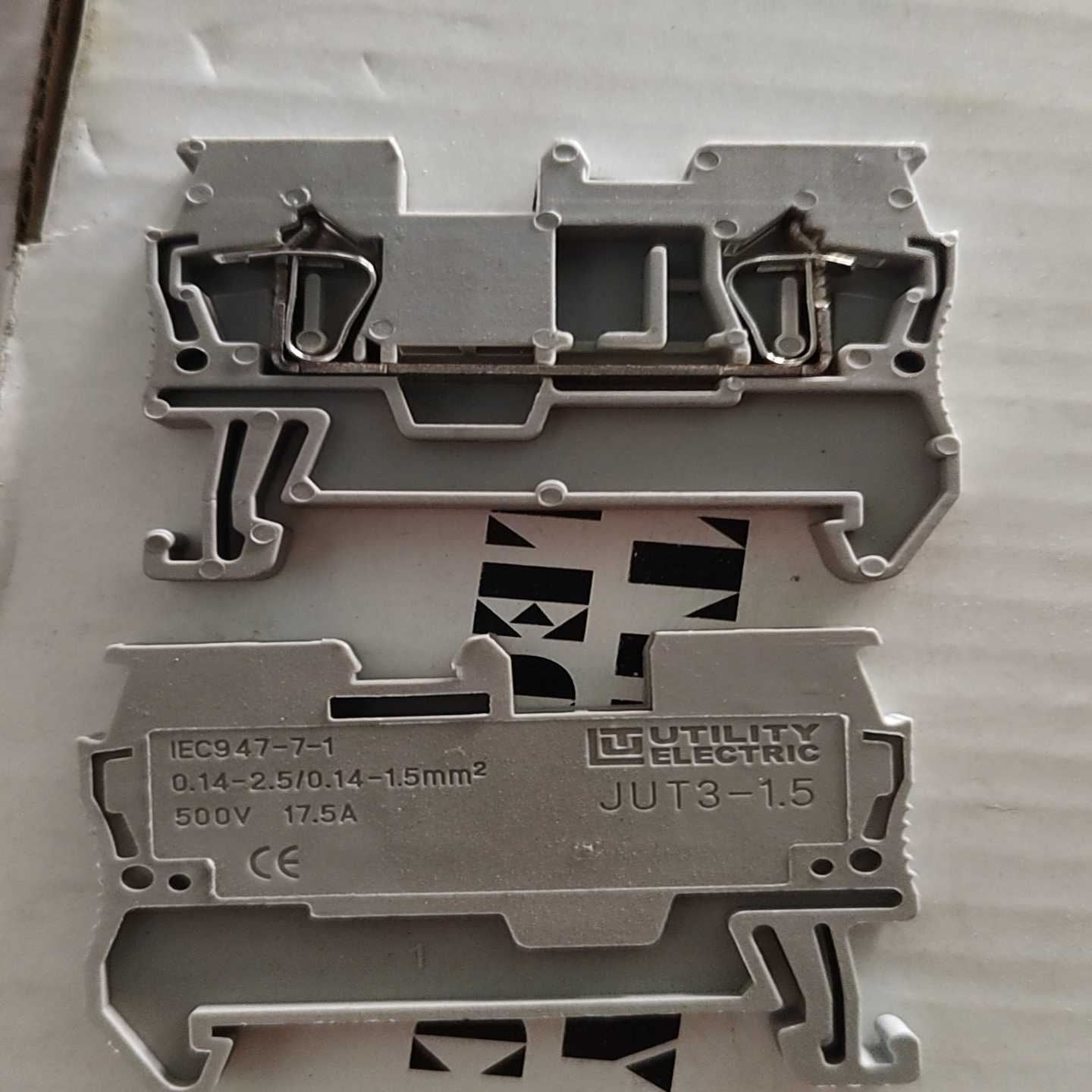 议价尤提乐接线端子JUT3-1.5GY,一盒60个,有6盒半,库