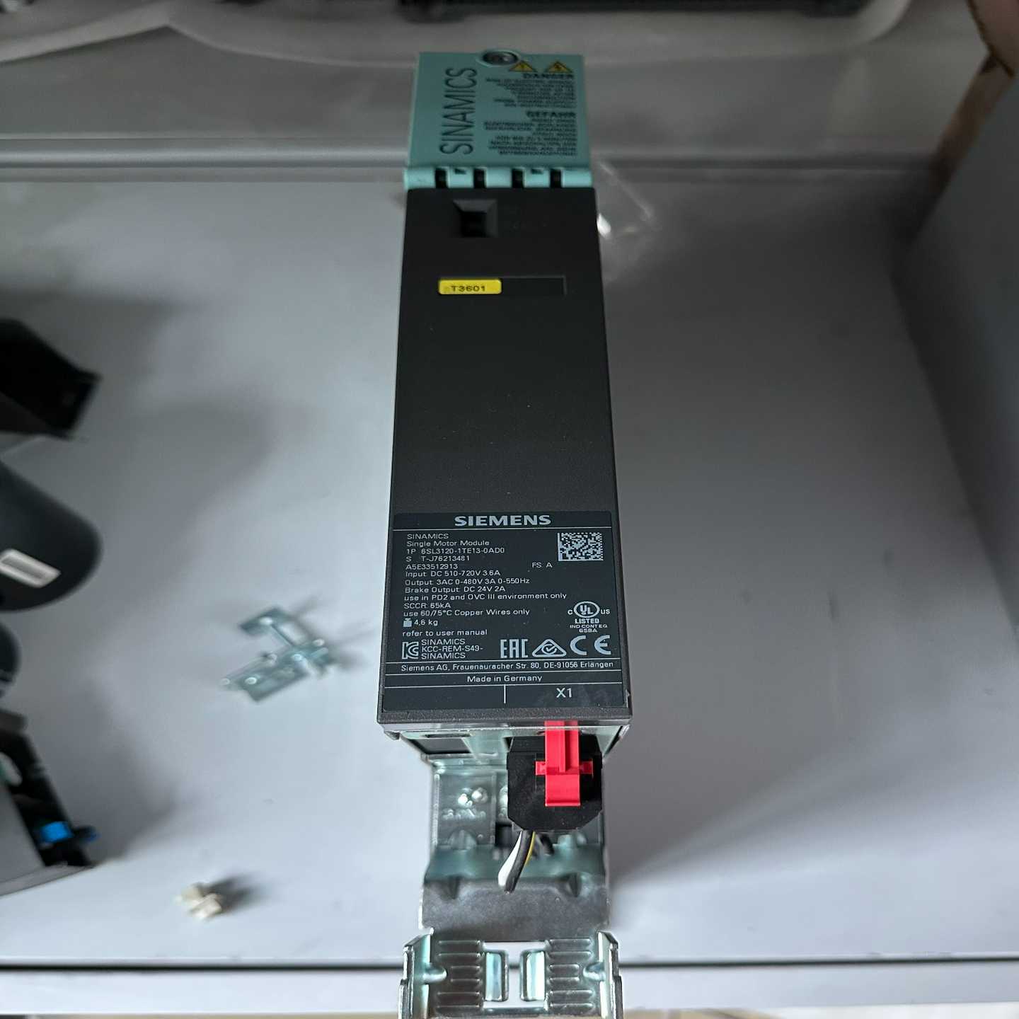 6SL3120-1TE13-0AD0西门子裸机99新现货--议价商品