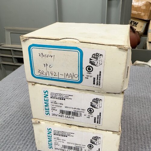 仓库现货有三台原装正品西门子断路器3RV14211AA10-议价
