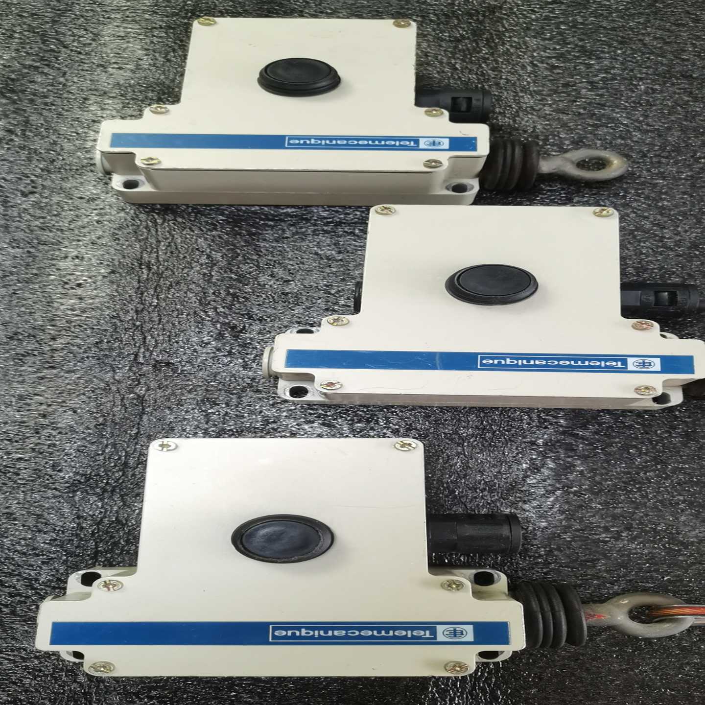 寻..（1-78）XY2-CE2A250在用设备施耐