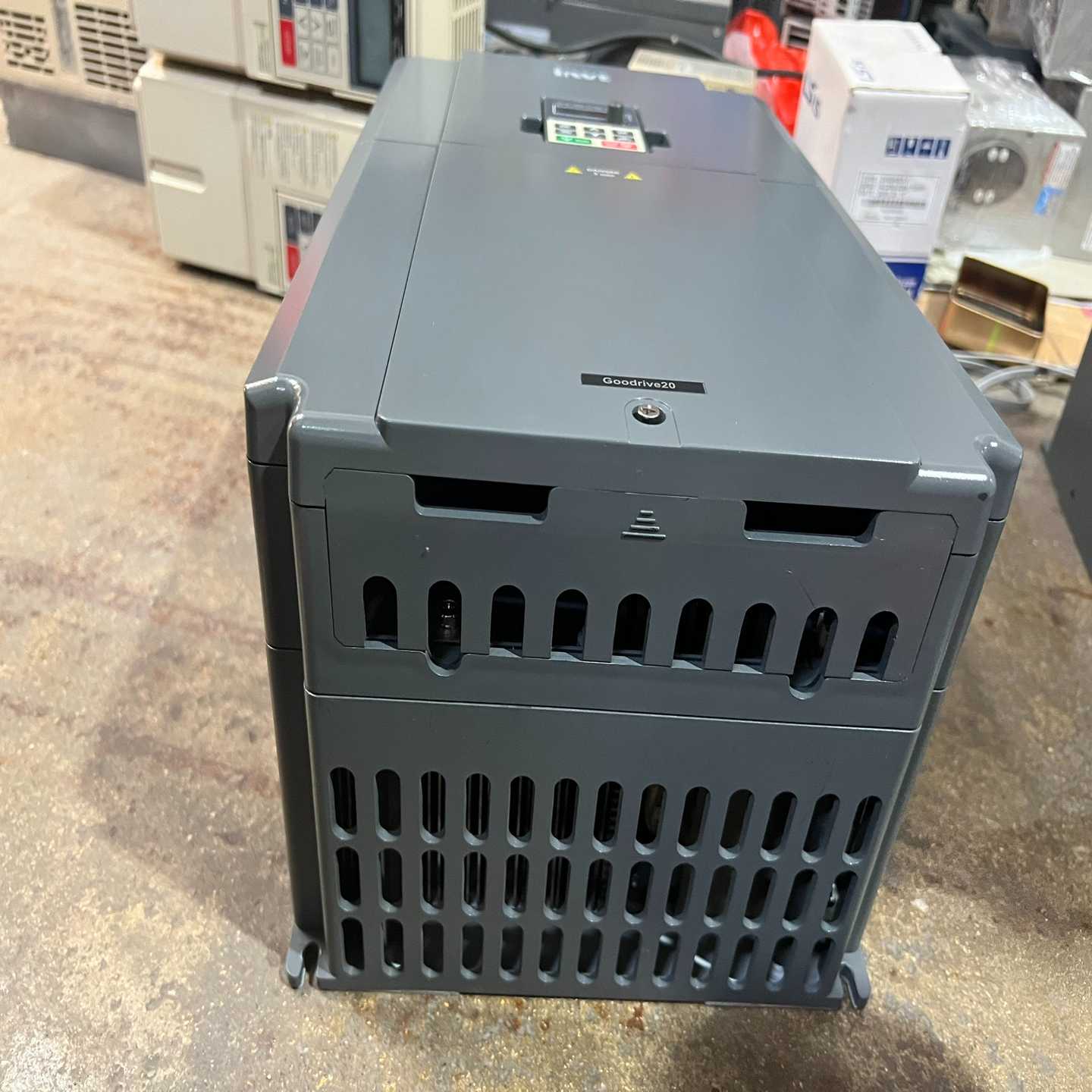 议价英威腾GD20变频器30KW，实物拍摄，9成新，功能完好n没修现货