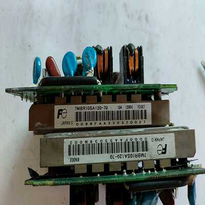 件富士模块带板7MBR10SA120-50模块。适用
