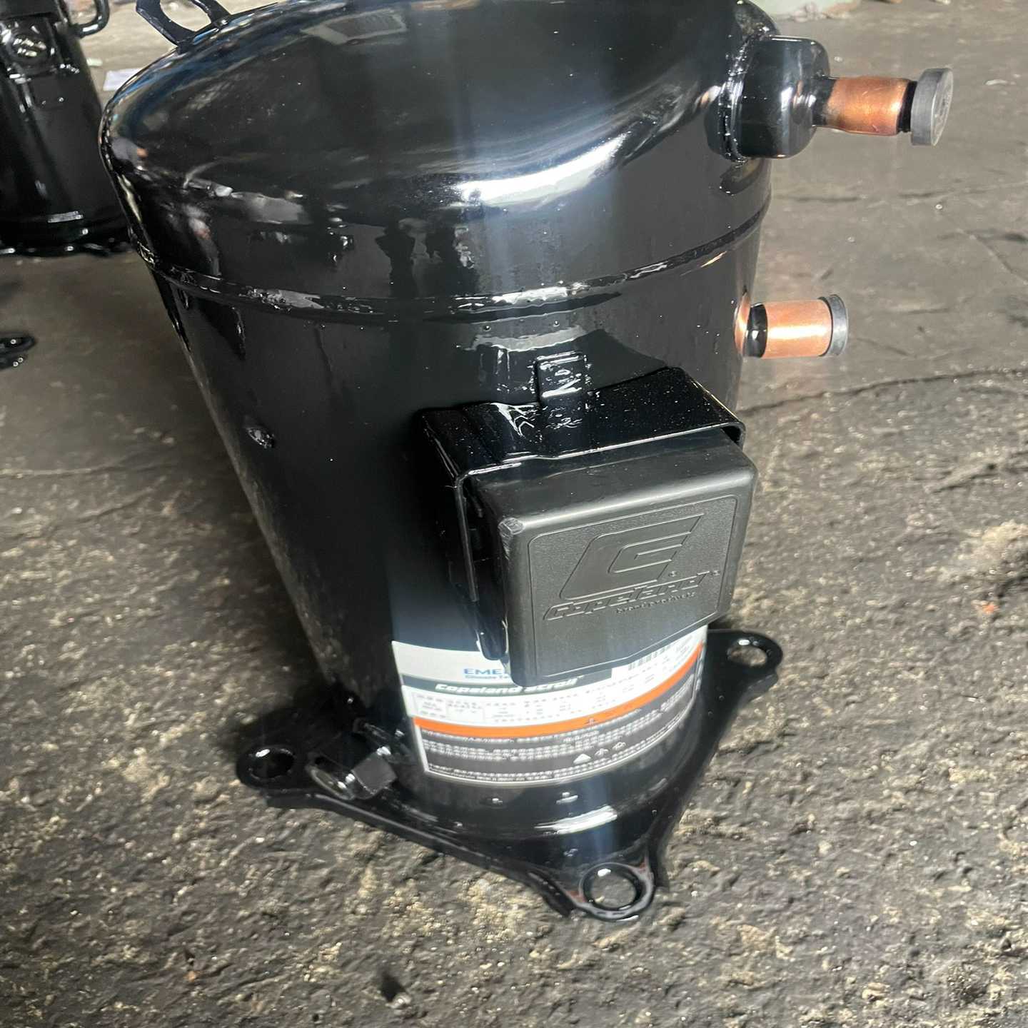【星慕电子】6匹低温谷轮ZB45KQ涡旋压缩机