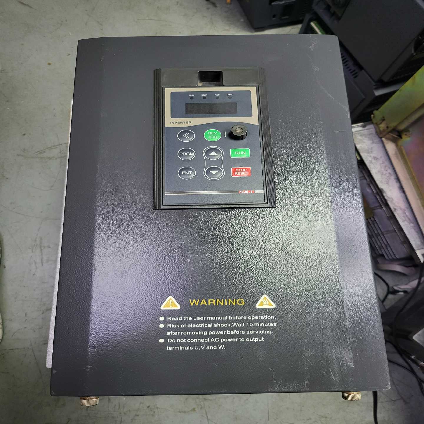 三晶变频器18.5KW8000B-4T18R5GB拆询价