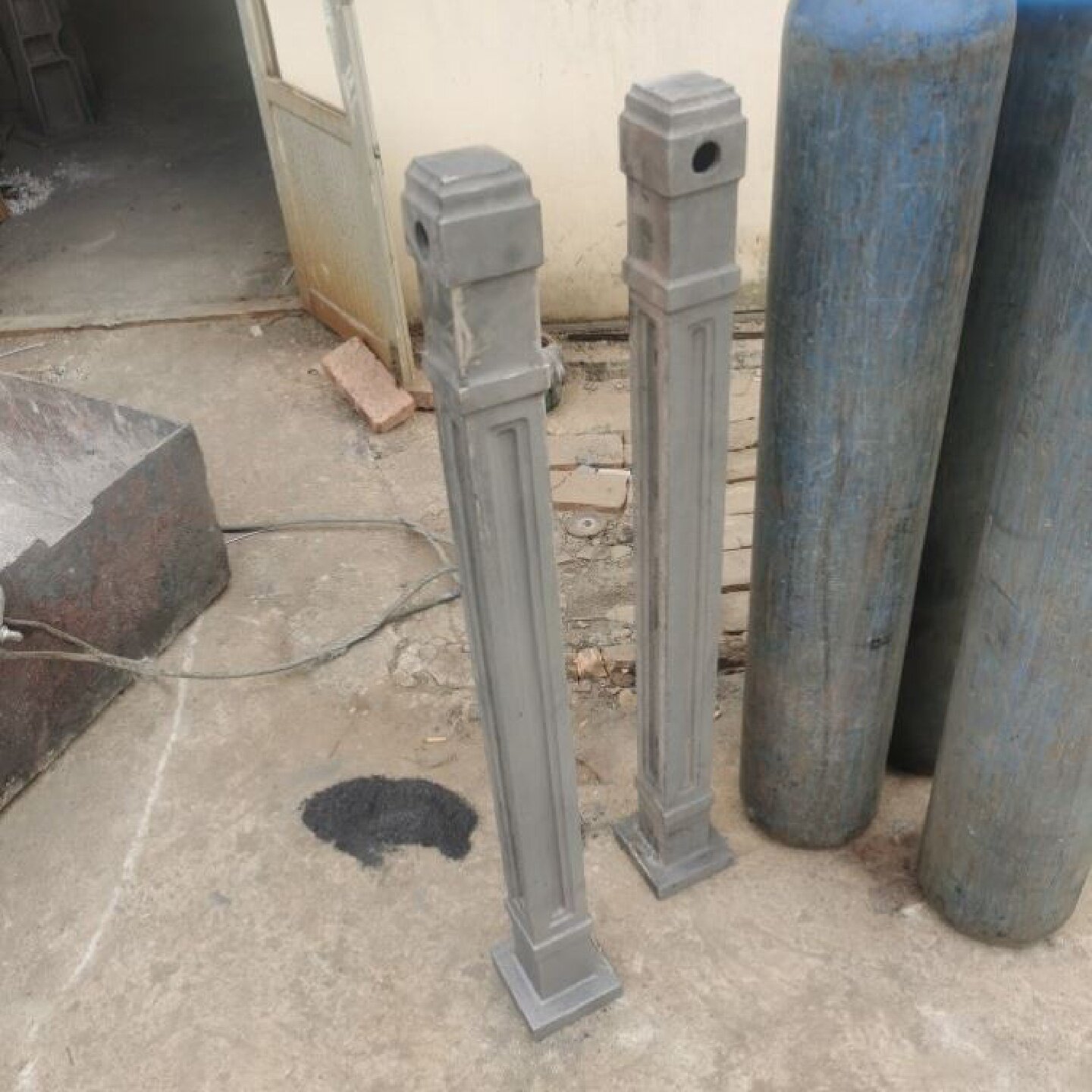 河道铁链护栏柱景观隔离栏杆道路防撞止车柱铁艺柱子铸铁罗马立柱