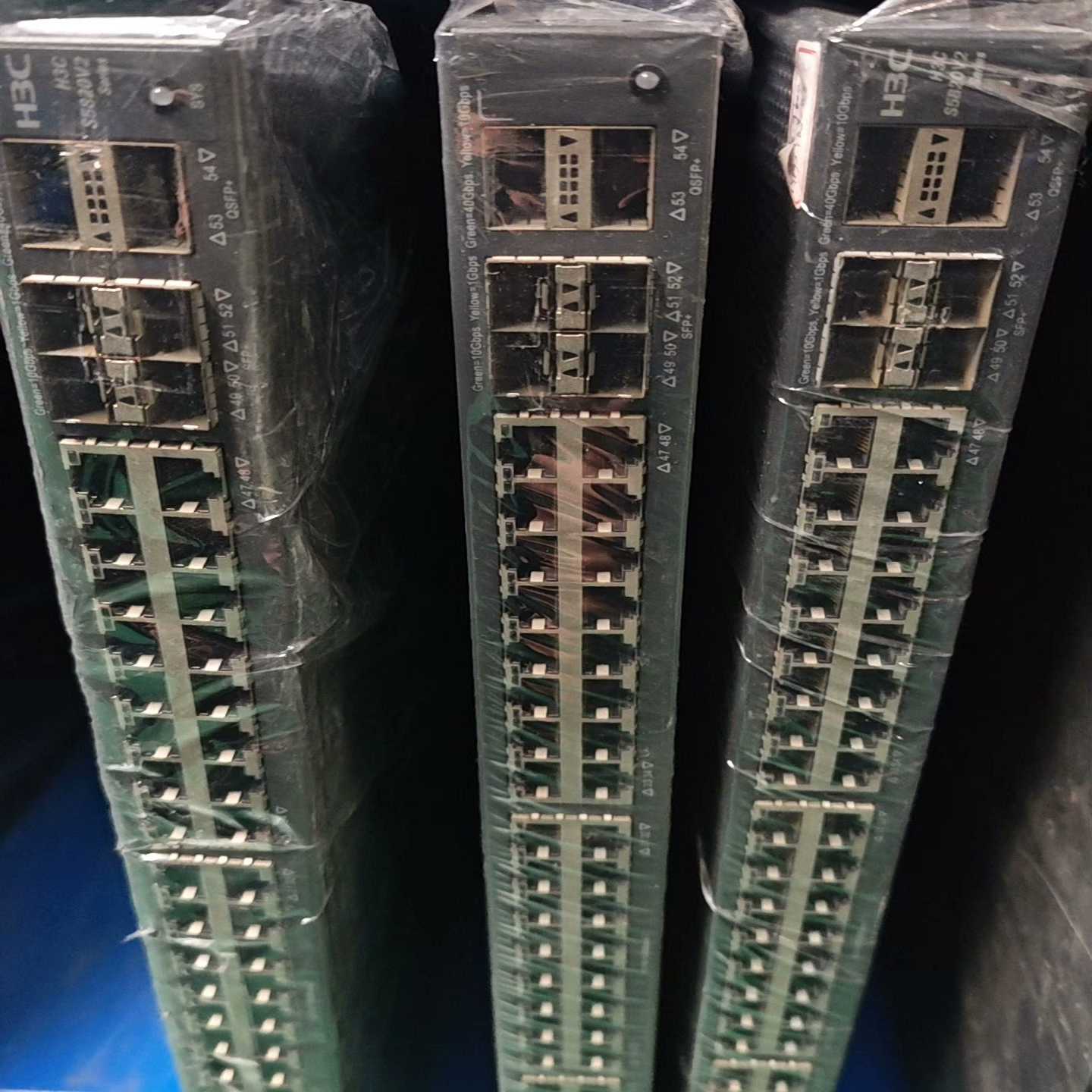 询价~h3c万兆交换机 S5820V2-54QS-GE 4口4G高