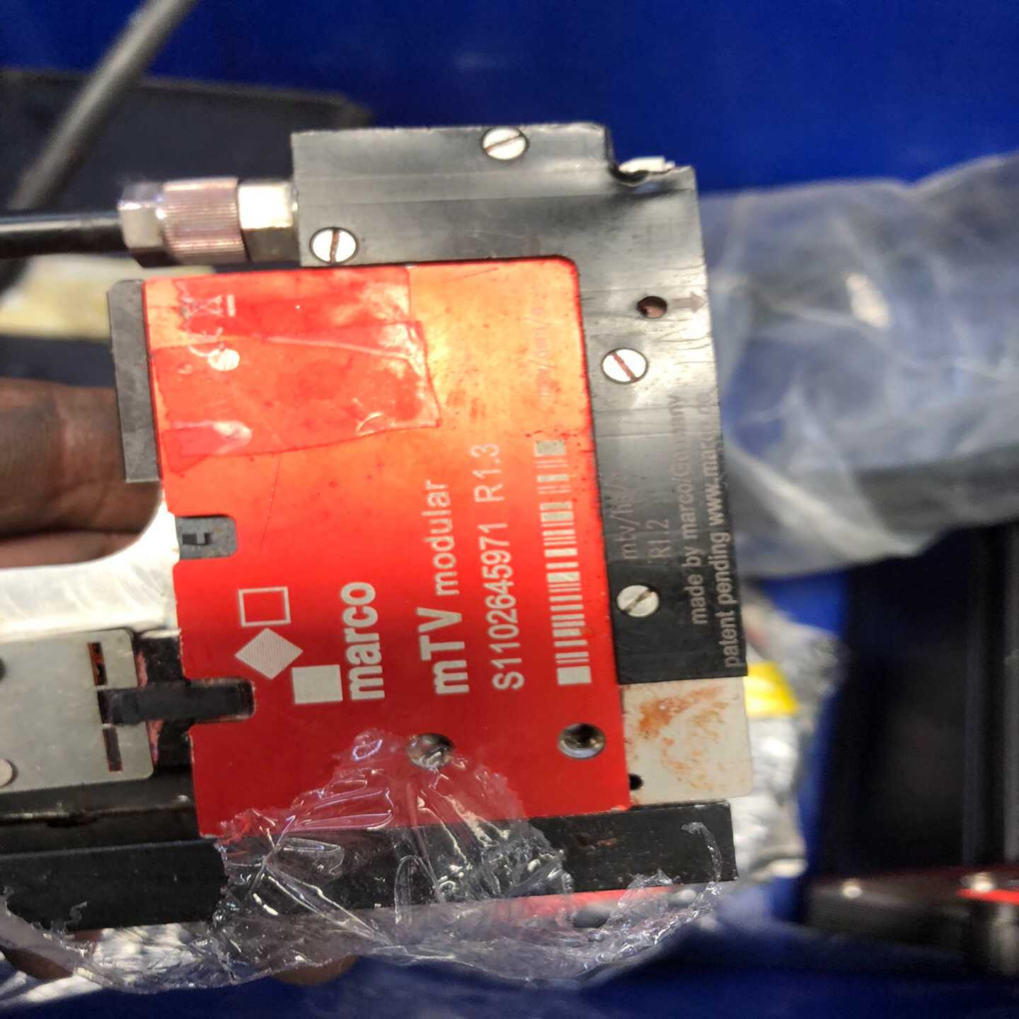 cj1wNC233【侨报商行】