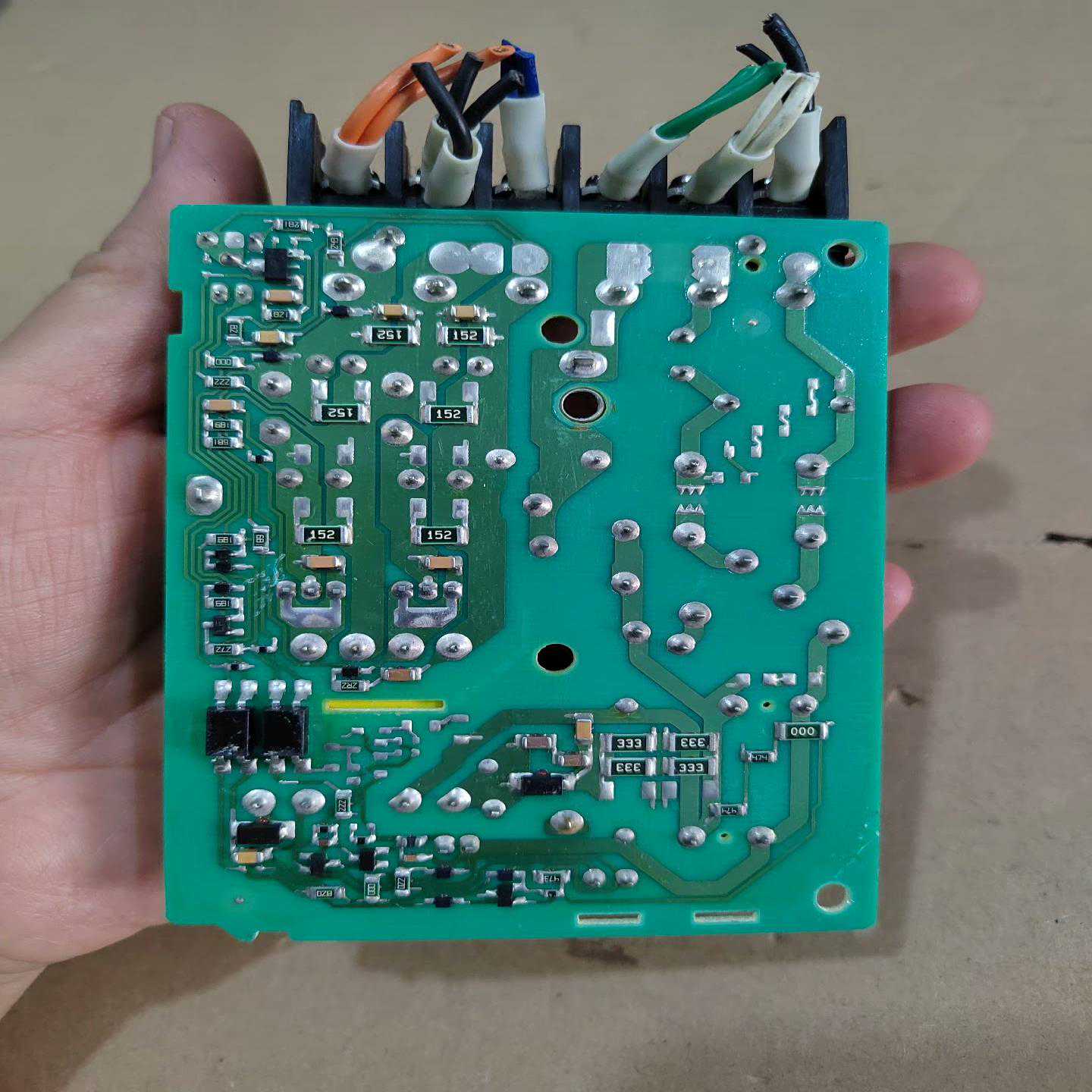 苏州艾施玛变频器AVS6804T4G/5R5P4KW38询价