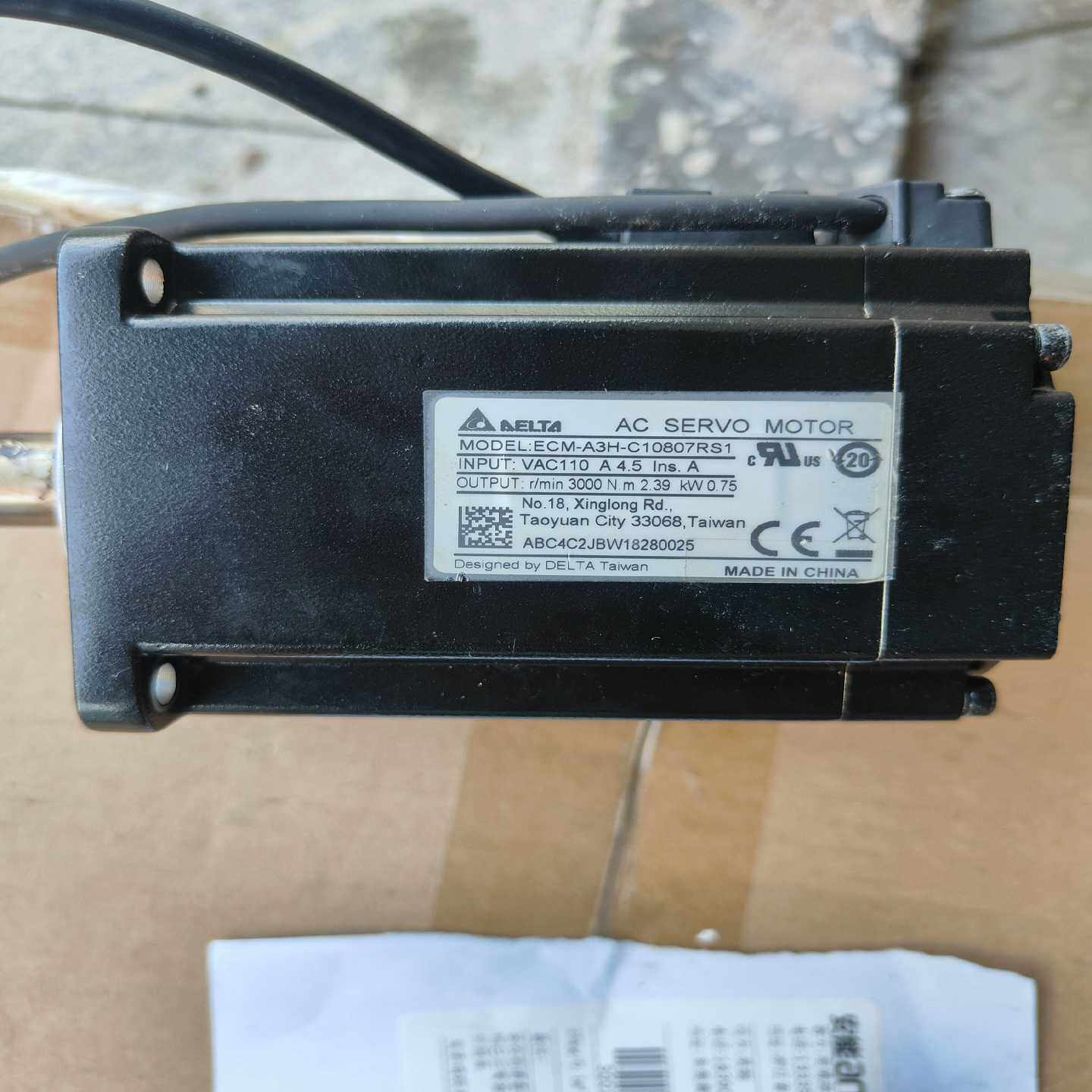 台达A3  750w电机。（佳毅工控）