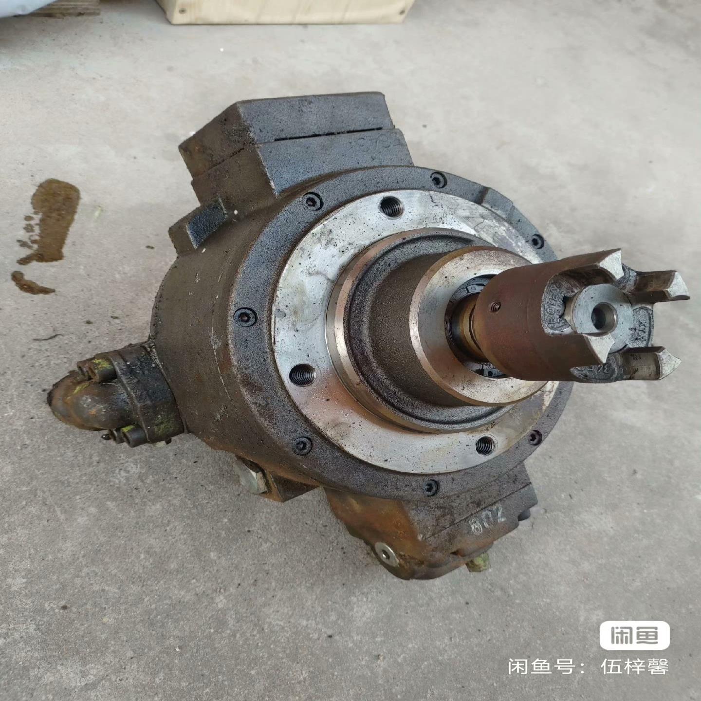 穆格MOOG油泵 D-71034，一只，，重约7（佳毅工控）