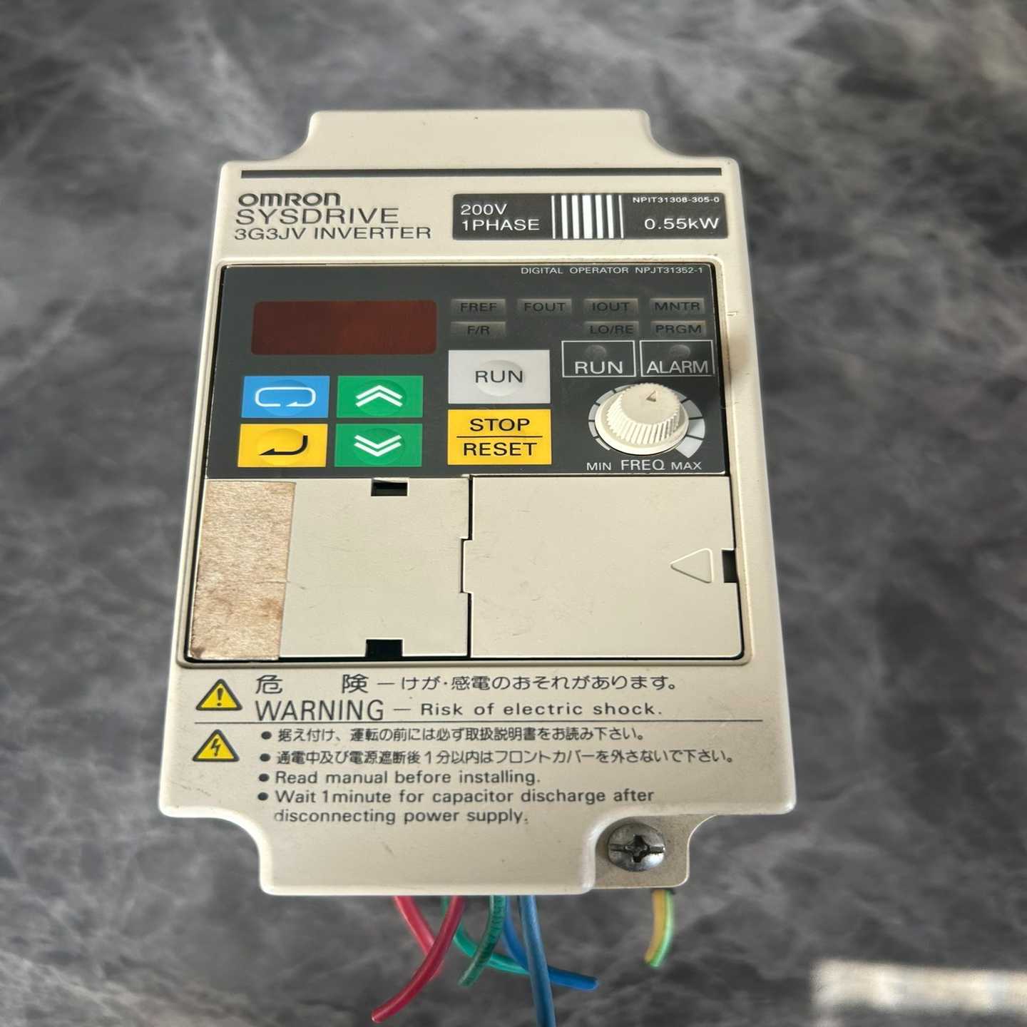 变频器3G3JV-AB004.0.55KW.拆询价