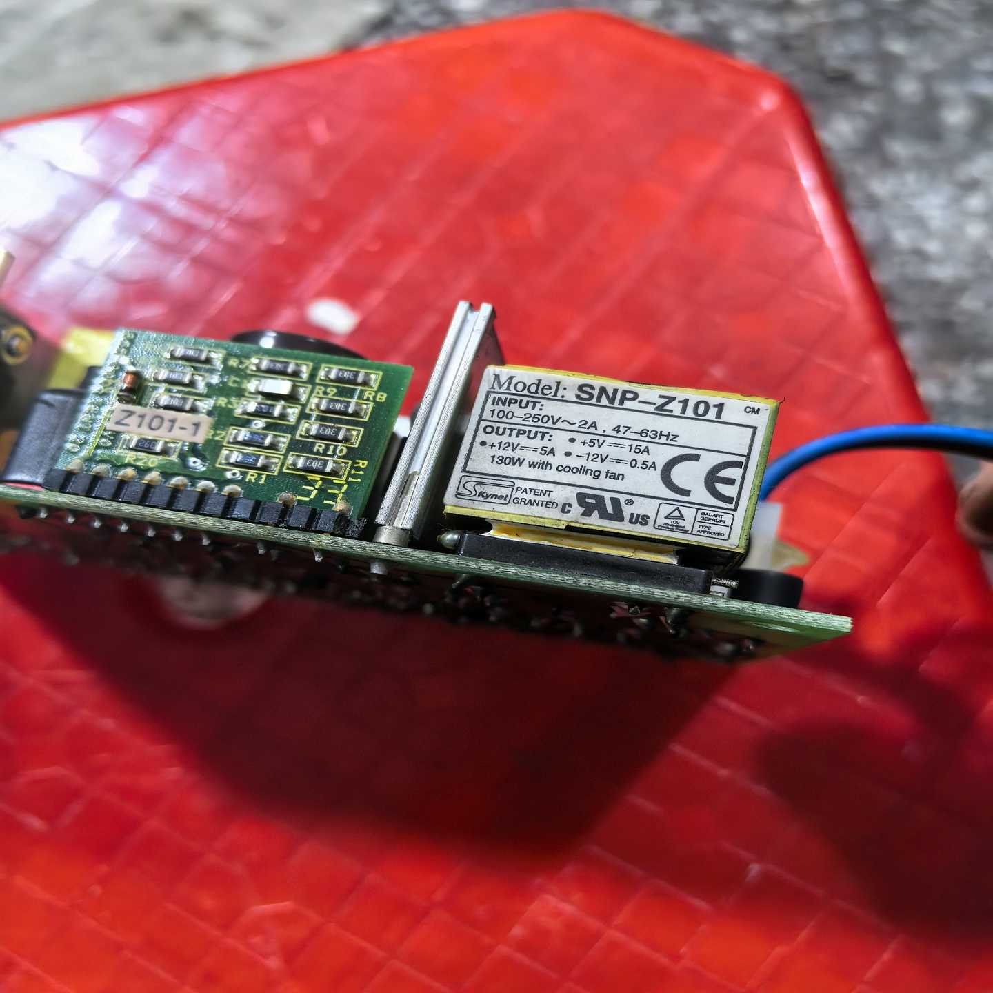 询价~SKYNET 工业 电源 SNP-Z101 实物图测功能包