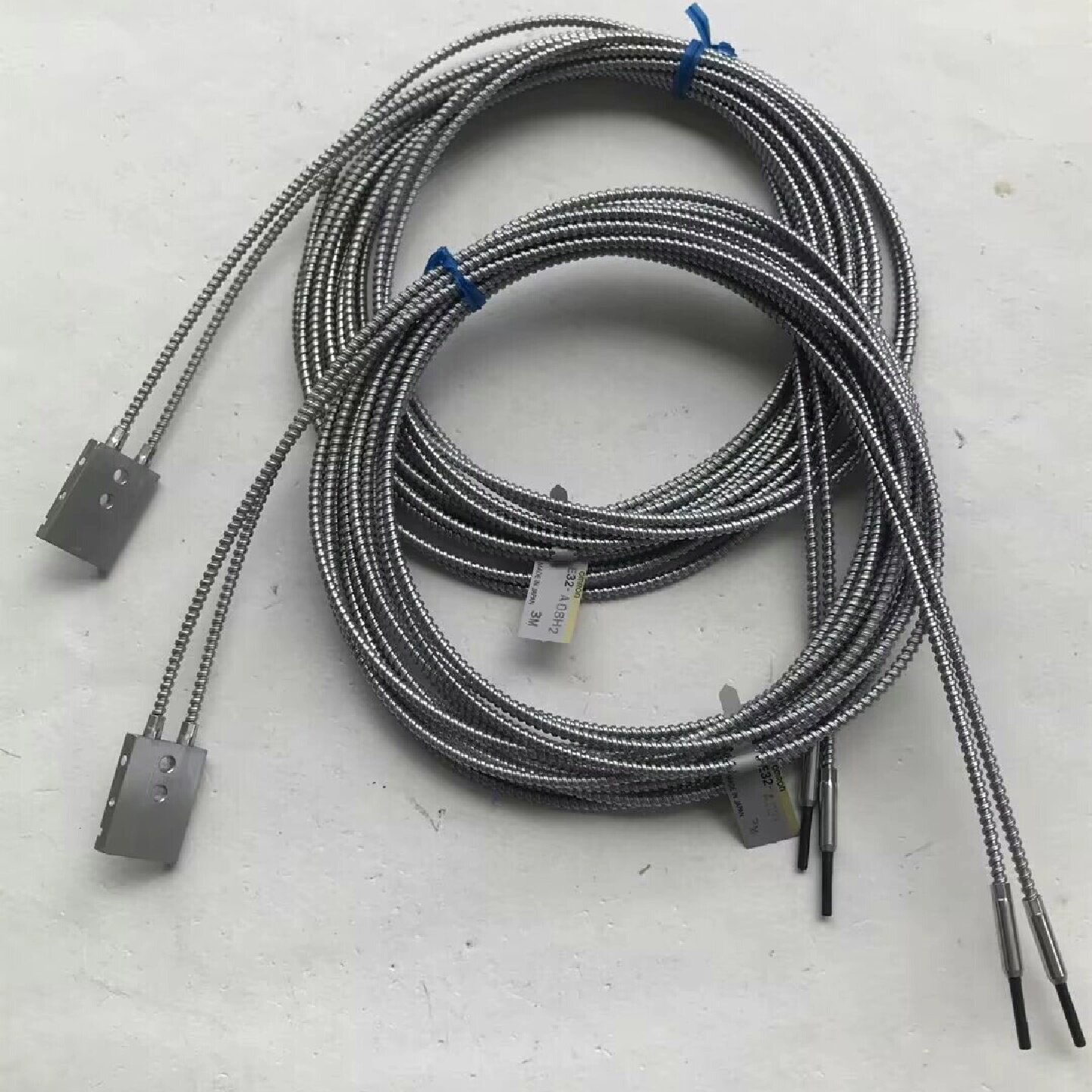 询价-E32A08H2耐高温光纤传感器成色如图