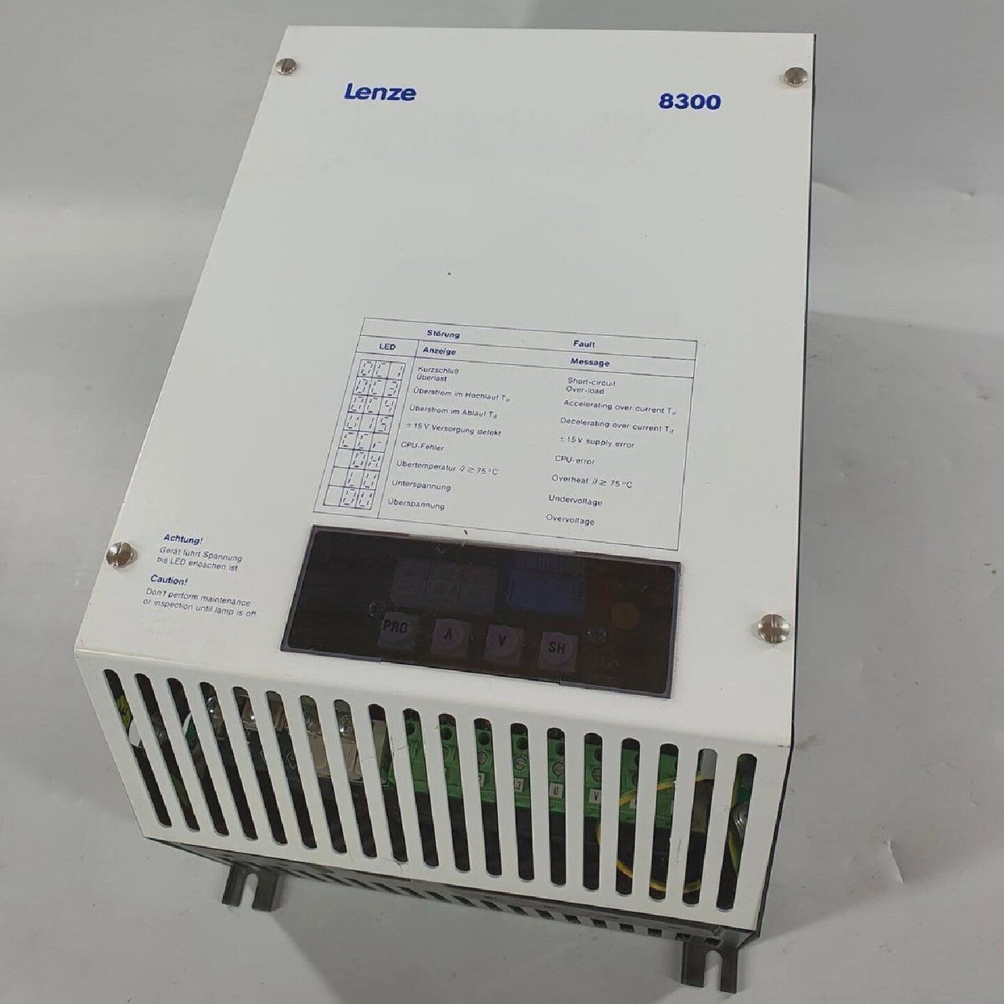 PQ633 Frequency Inverter Lenze 8309 8300 33.8309E.1P.23