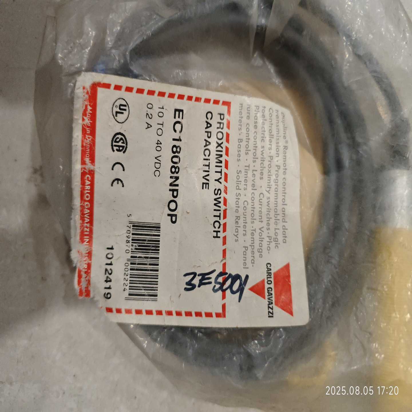 全新瑞士佳乐电容式接近开关EC1808NPOP，工作电压10--议价商品