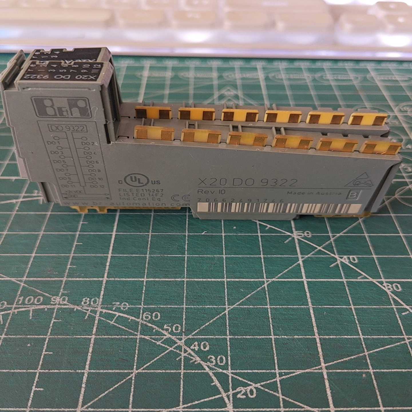 模块X20DO9322，两块，成色如图，询价