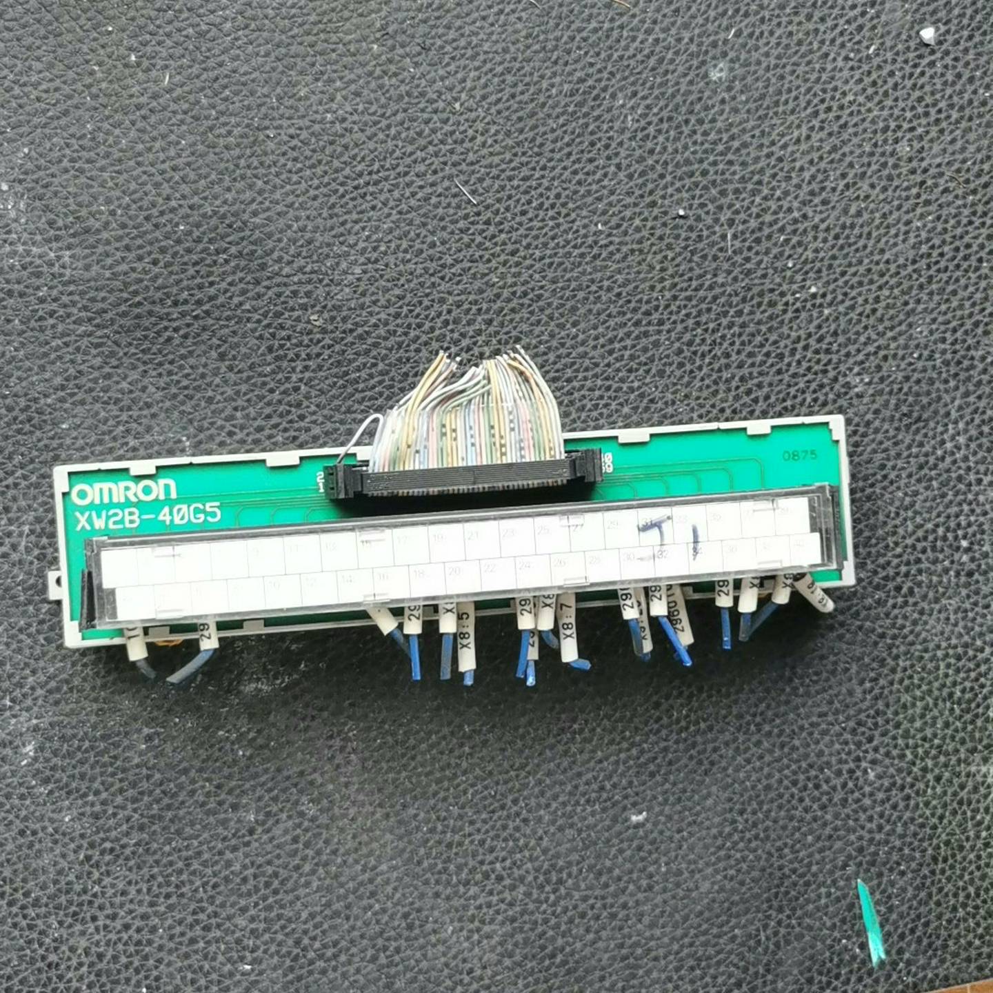 PLC转接模块XW2B-40G5。中继端子台 ，接~询价