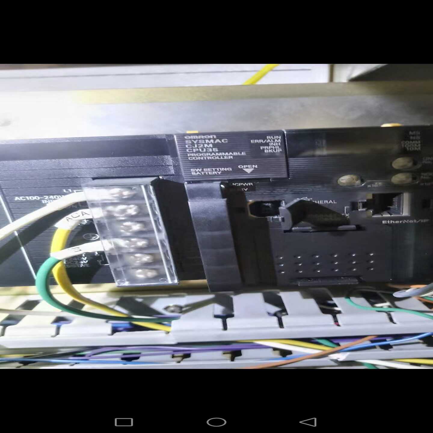OMROM CJ2M-CPU35 成色新非常漂亮【侨报商行】