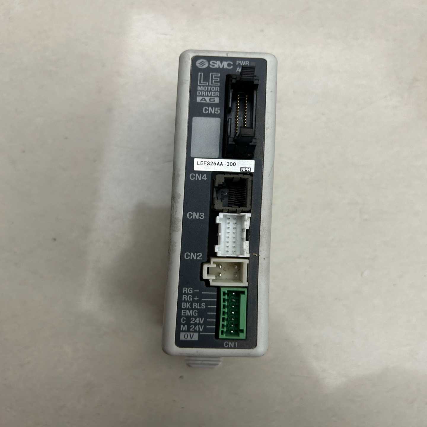 SMC电缸控制器LECA6N1D-LEFS25AA-300，