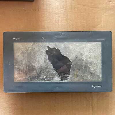施耐德HMIGXU5512人机界面触摸屏，通电开机屏幕正常显--议价商品