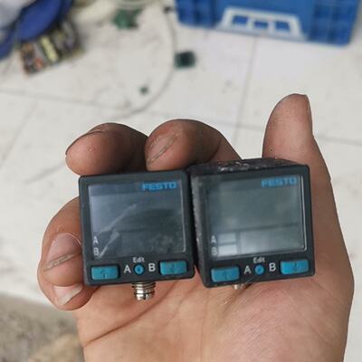 【询价】费斯托压力表SPAB-P10R-R18-2P-L1，