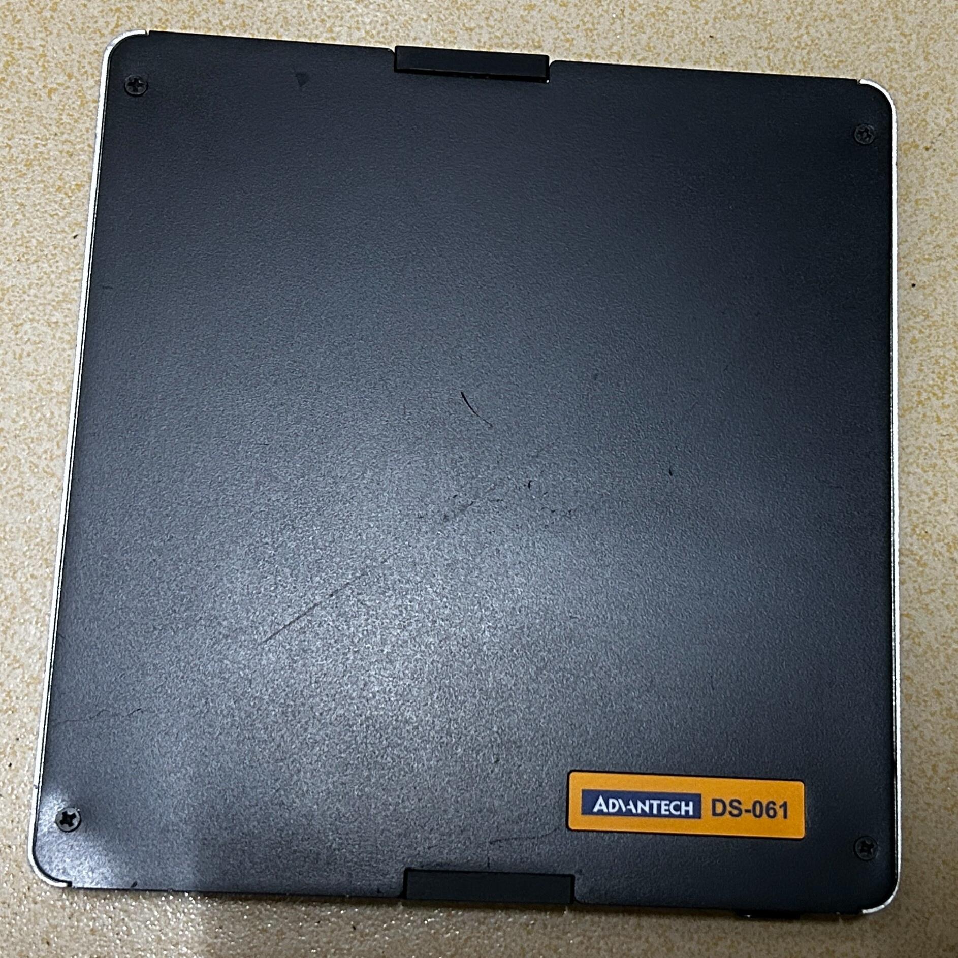 【请询价】ADVANTECH研华DS-061 研华i7-3517ue
