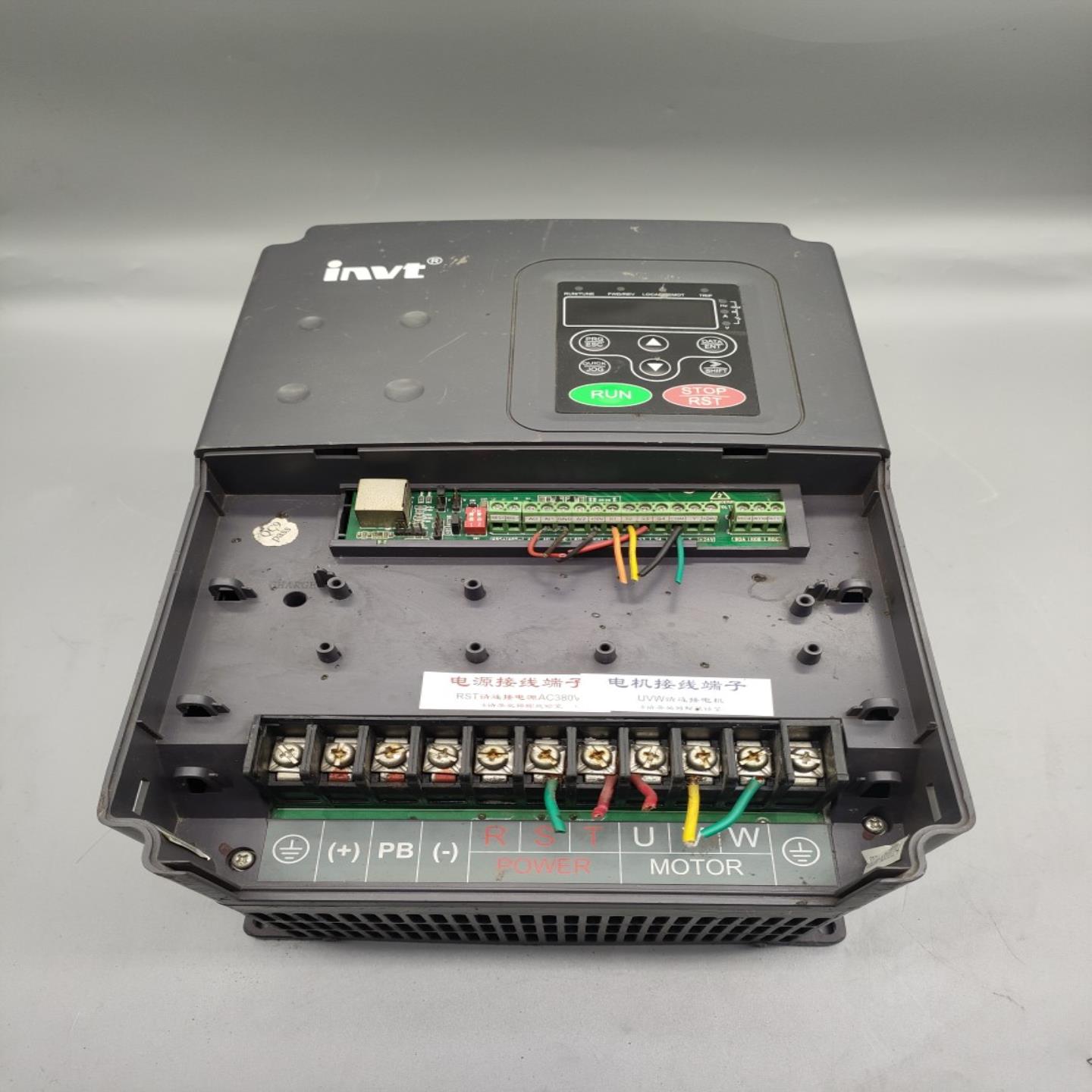 英威腾变频器CHE100-7R5G011P-4 缺下盖 一手拆机资源 成色询价