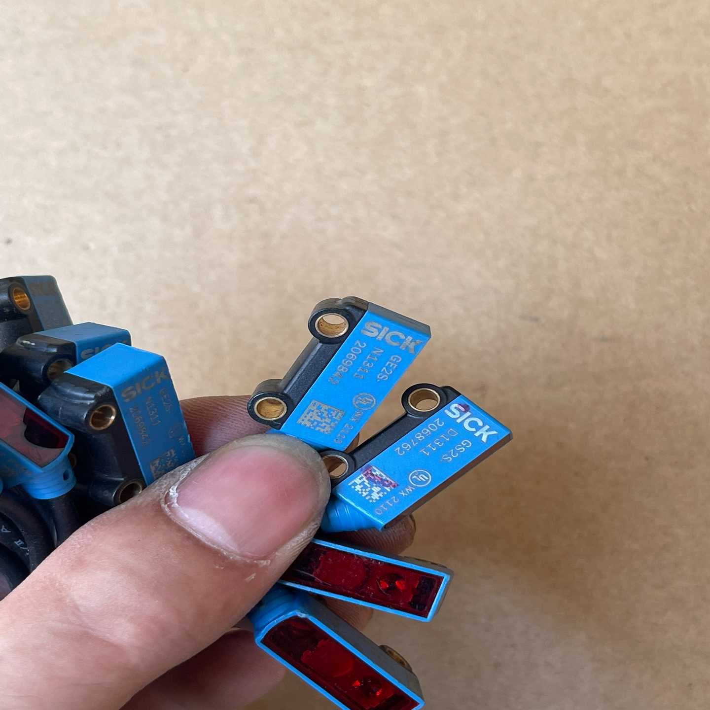 西克SICK光电传感器GS2S-N1311GE2S-D13--议价商品