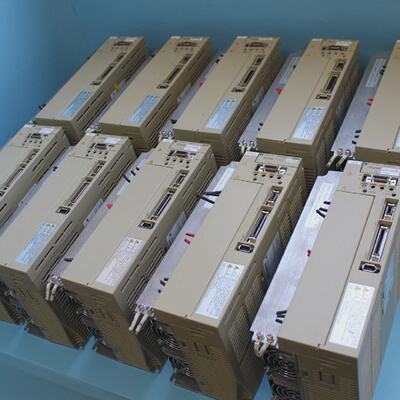 安川ServopackSGDM20ACSD2BM2千瓦版本010041件免运费