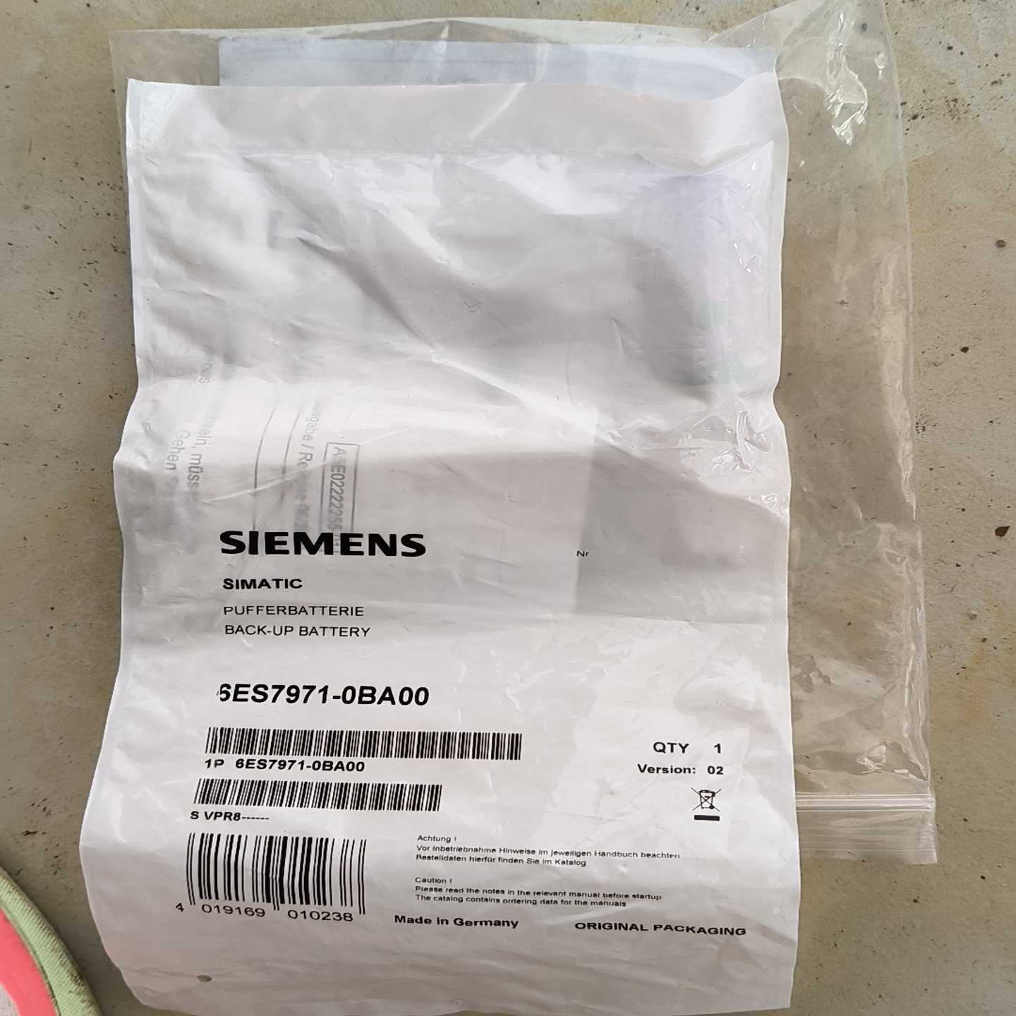 西门子6ES7971-0BA006ES7971-0BA00--议价商品