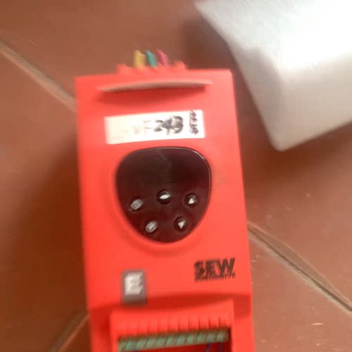 【询价】赛威ODE-24220-SEW变频器 赛威380V 2.2K