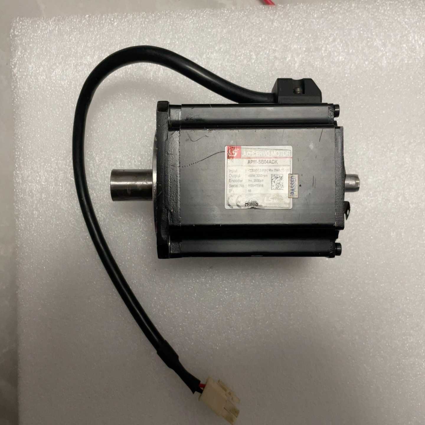 询价APM-SB04ADK，没有编码器的电机，看清楚了各位老板们