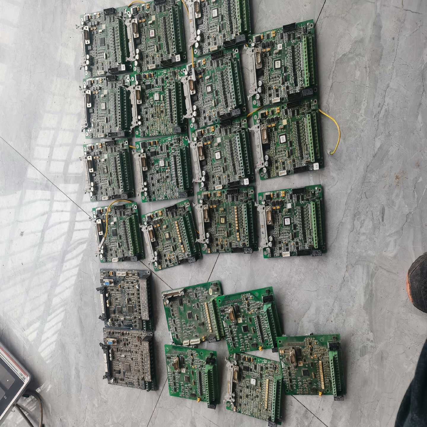 创伟变频器主板  AC80C0N1-A1.3  还有15张--议价商品