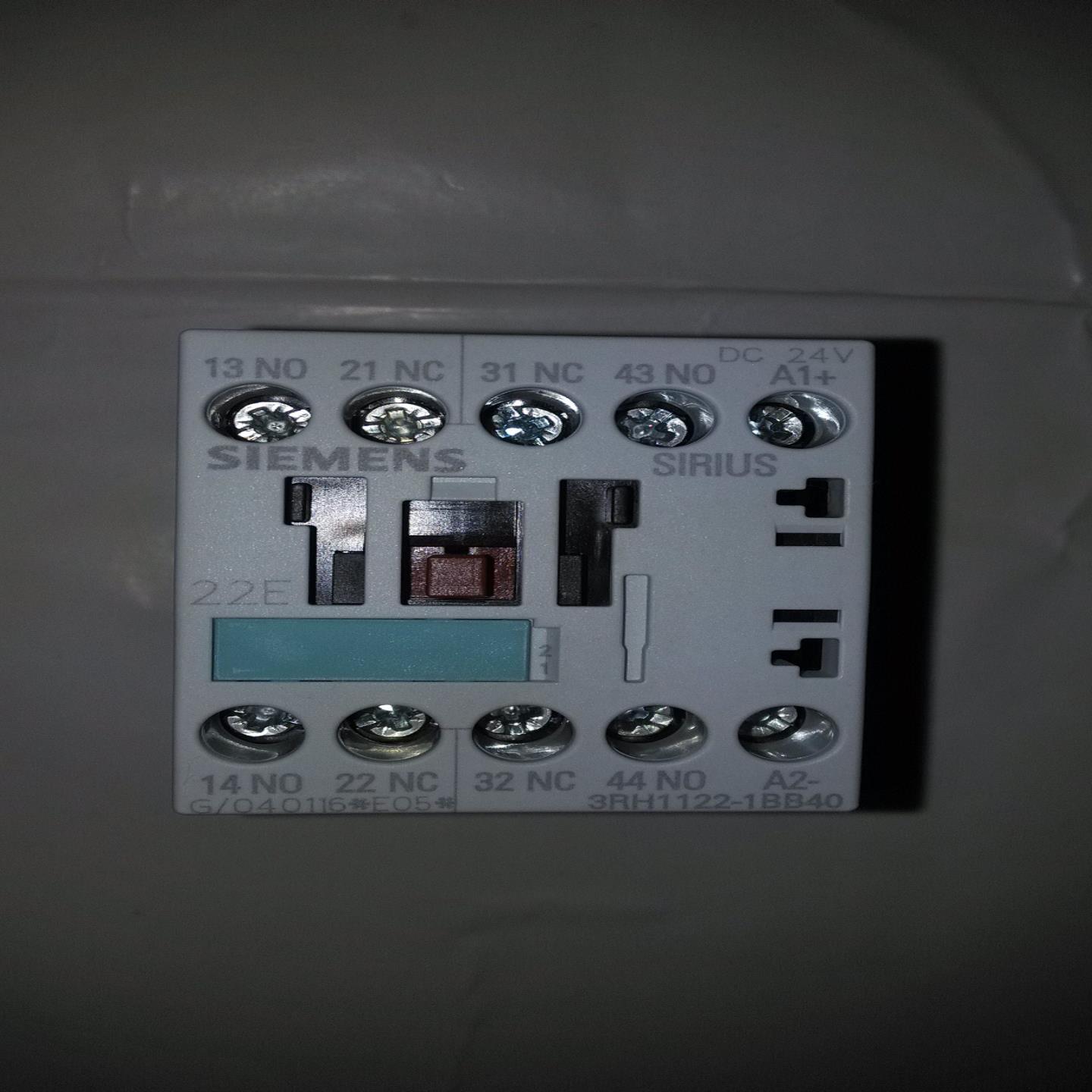 3RH1122-1BB40 DC24V原装进口西门子SIEMENS接触器 现货没询价