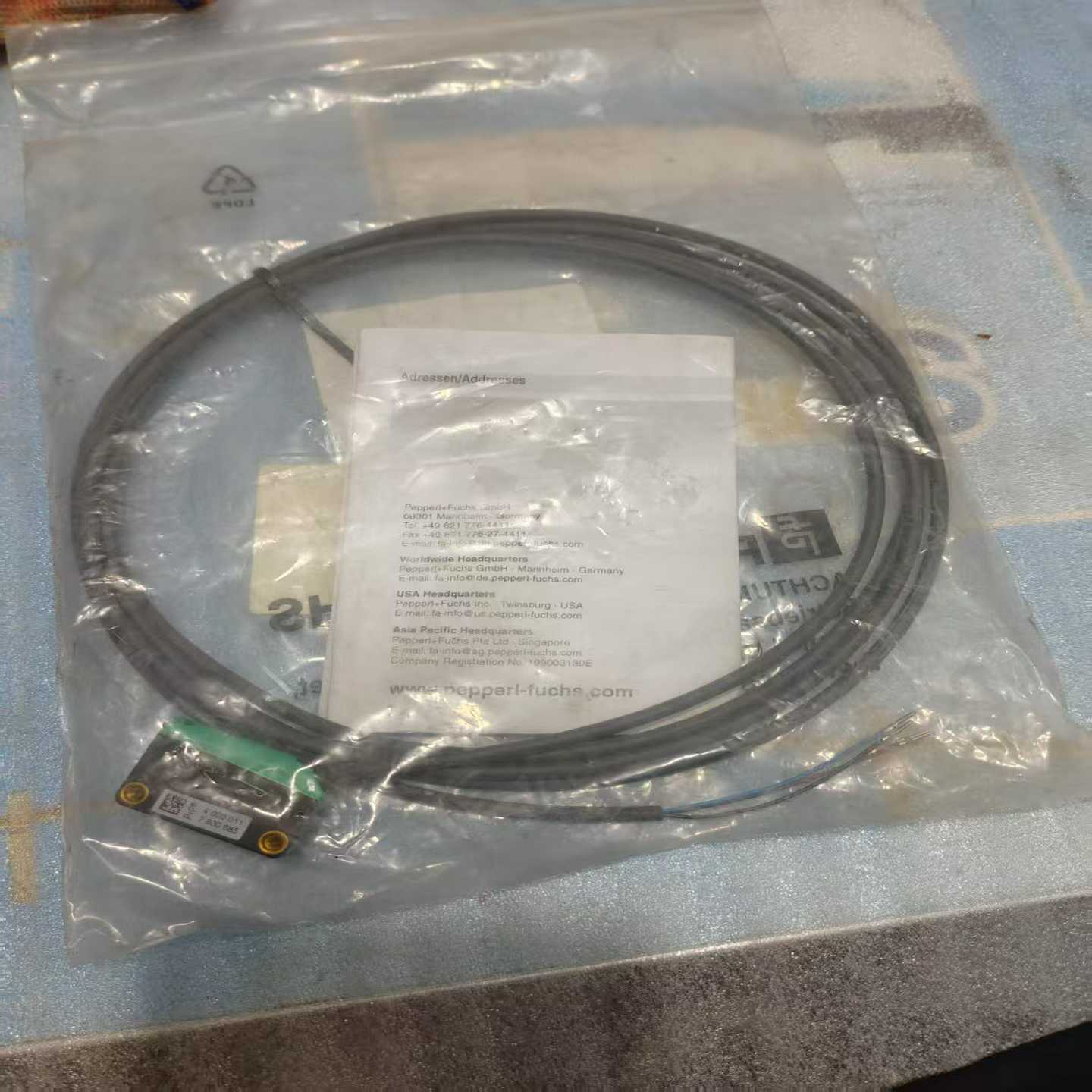 倍加福PF光电开关，型号ML100-8-H-350-R，全-询价客服