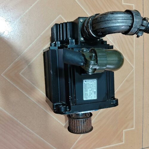 【询价】850w安川伺服电机SGMGH-09ACA61，功能正常，成