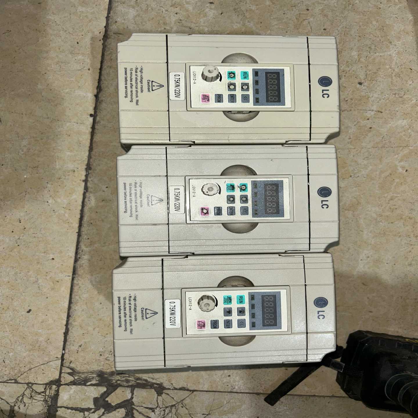 220v菱川变频器0.75kw（LCV12S-H-2T0.7询价