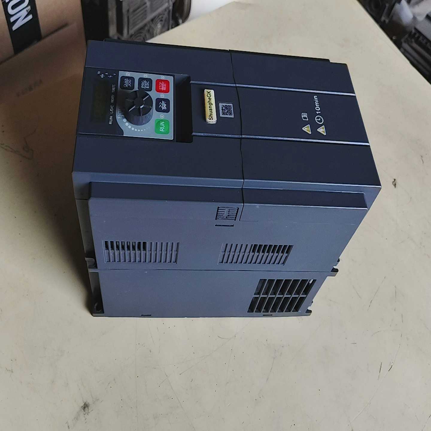 询价~DANAHER伺服电机AKM52K-SSCNS-M2