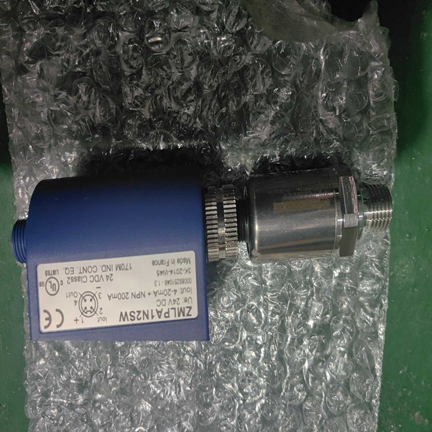 询价~法国施耐德压力感测器ZMLPA1N2SW，XMLP025