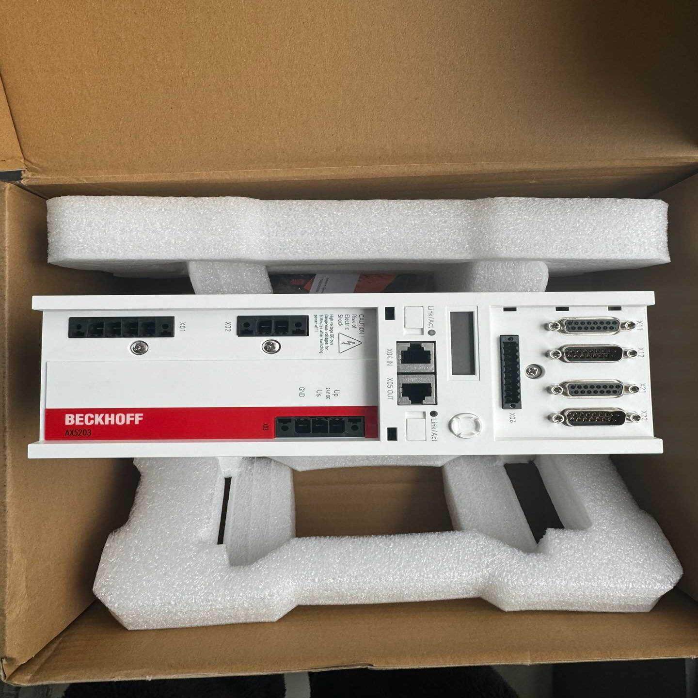 AX5203-0000 倍福beckhoff驱动器 全新原包{议价}