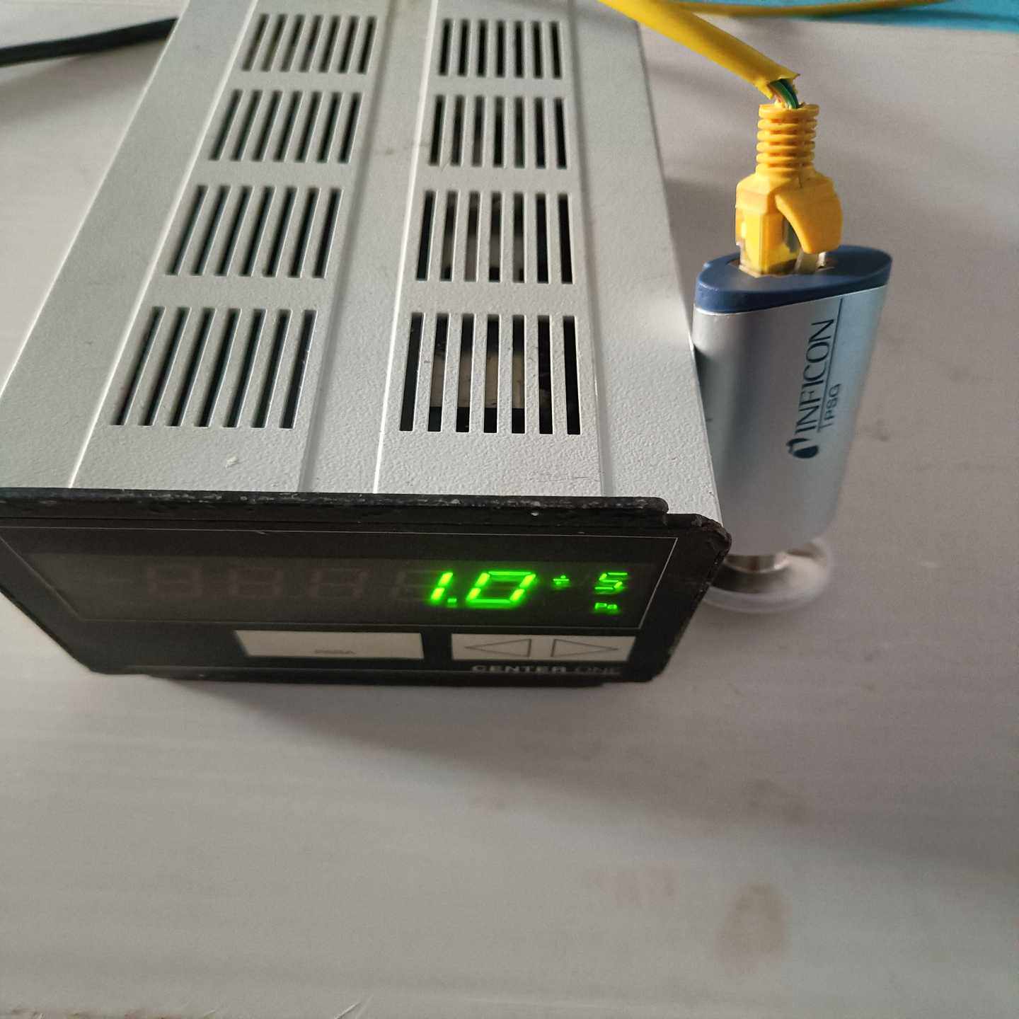 出售OerlikonLeyboldVacuum的CENT--议价商品