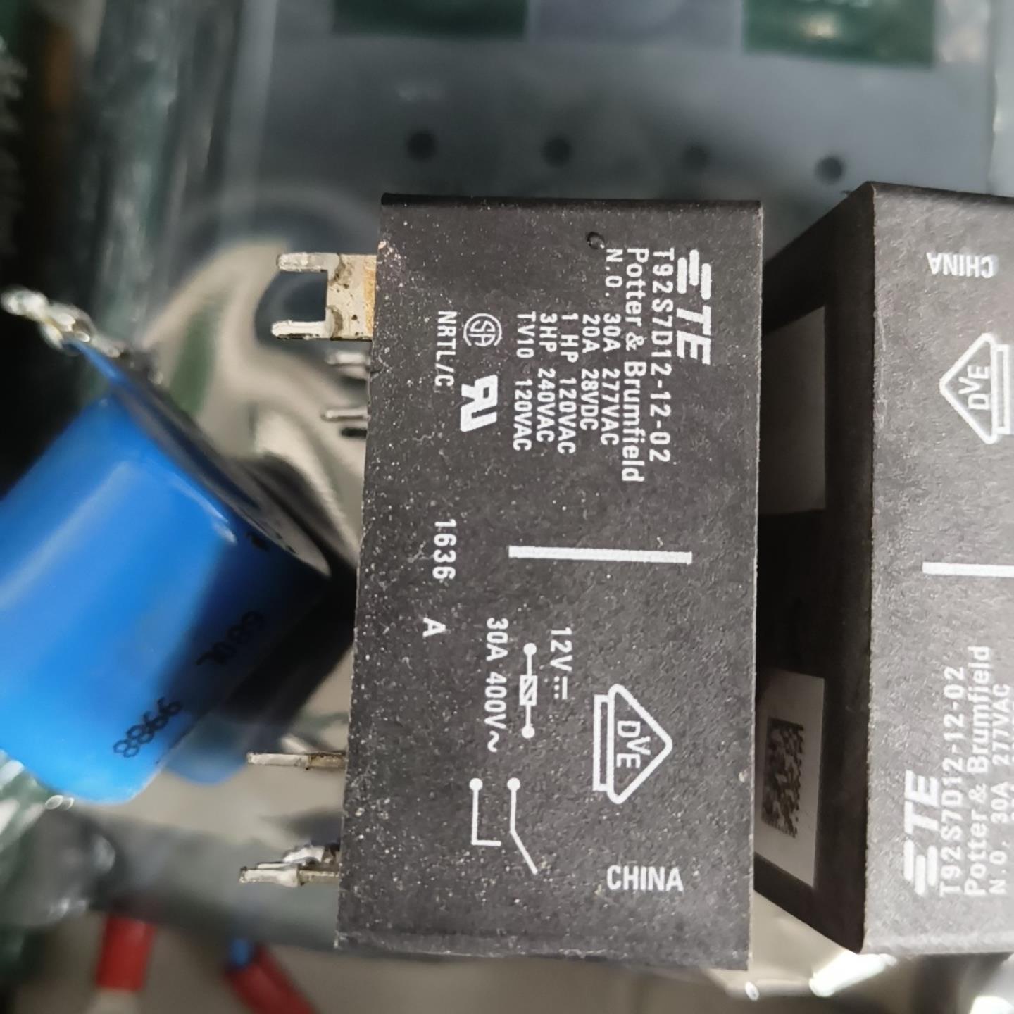 【请询价】泰科TE继电器T92S7D12-12-0230A400V