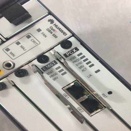 华为OSN550 二手拆机 配置如图  成色9新