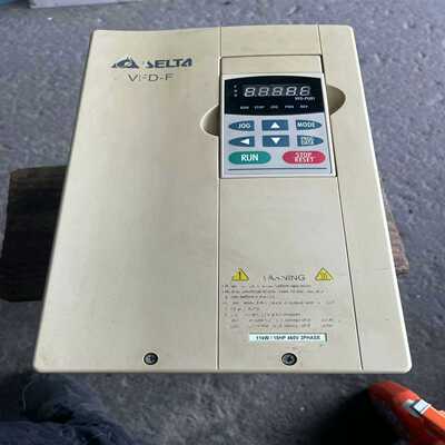 变频器VFD110F43A/11KW/380V成色如图功