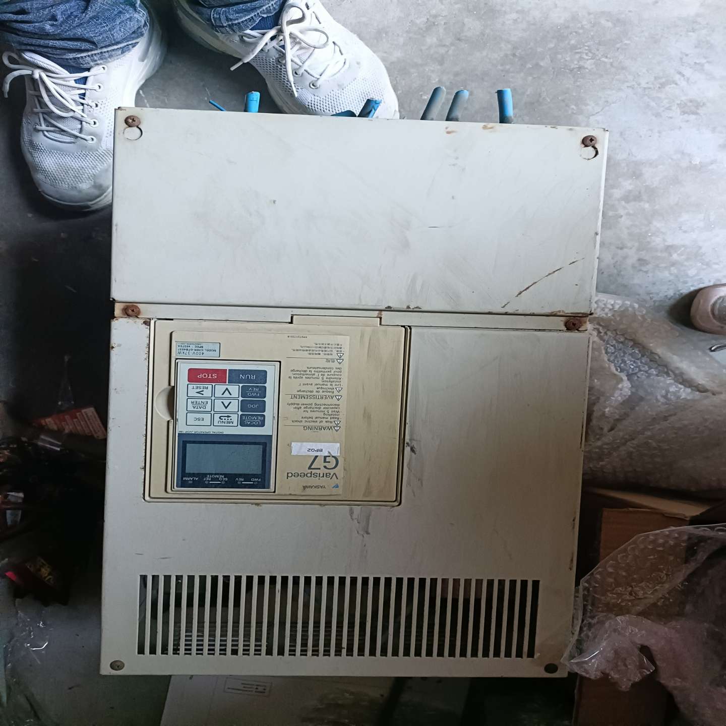 询价~安川变频器g7-37kw cimr-g7b4037测试好