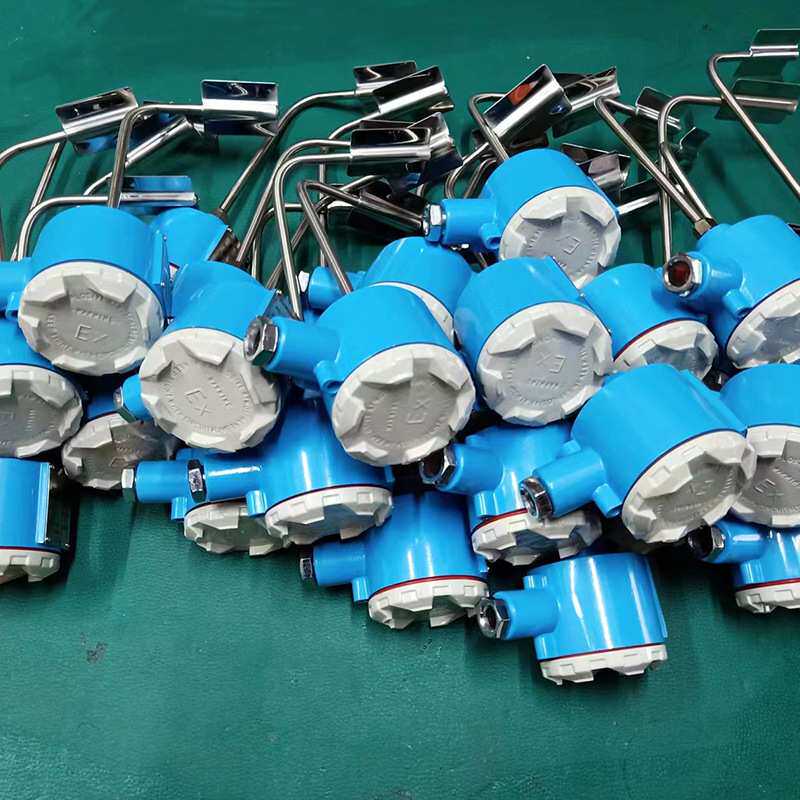 化工厂电厂水泥厂钢厂配套设备管道表面配套电伴热测温铠装热电阻