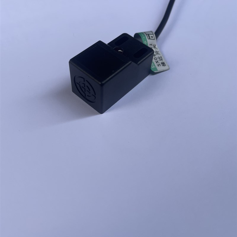 感应接近开关 SN04-N SN04-P  NPN PNP 直流3线 交流