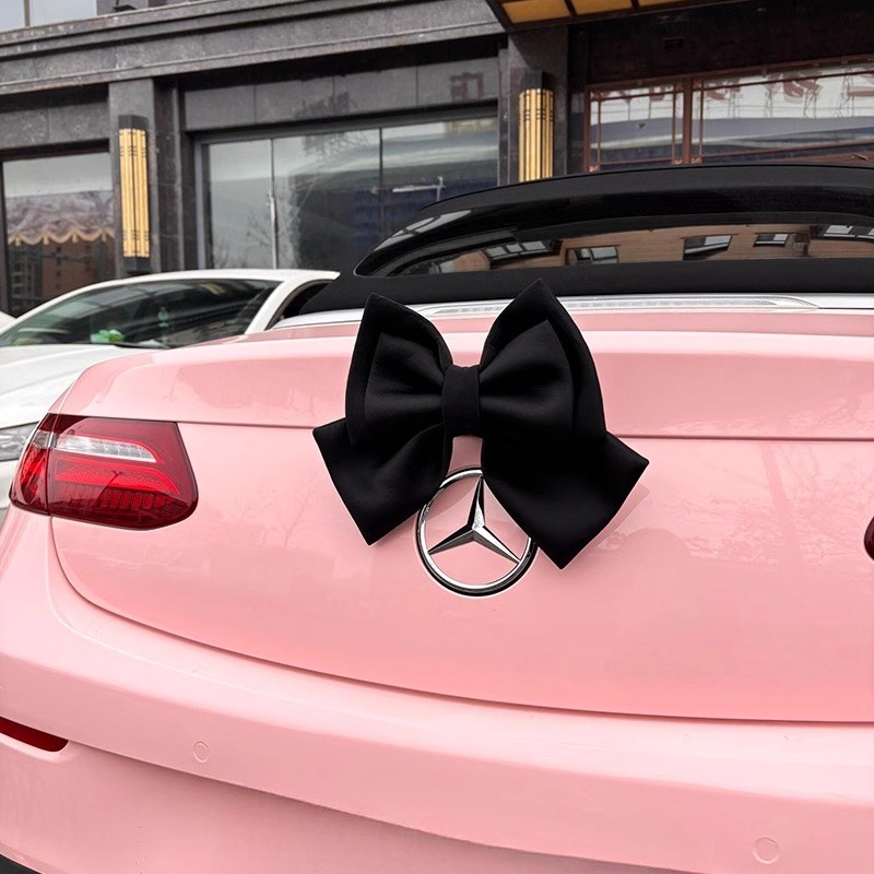 汽车蝴蝶结装饰摆件车尾挂件女生后备箱车贴饰品电动车外玩偶装饰