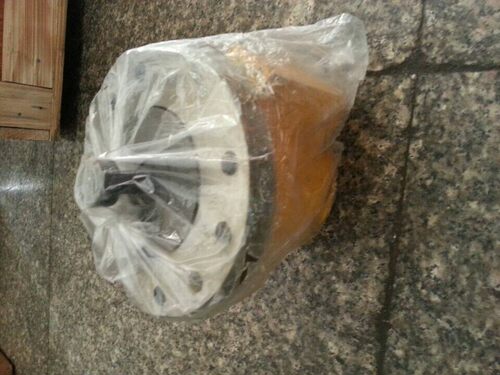沈阳机床 中捷钻床配件 Z3080*25 85013C 主轴箱夹紧油缸