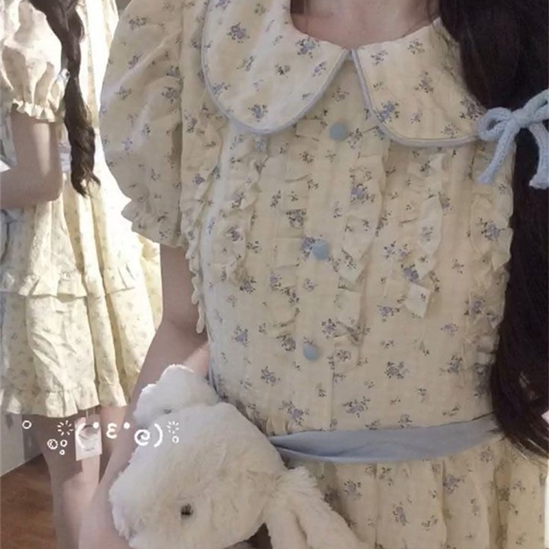 夏季新款日系学院风绑带泡泡袖碎花连衣裙女学生宽松娃娃领公主裙